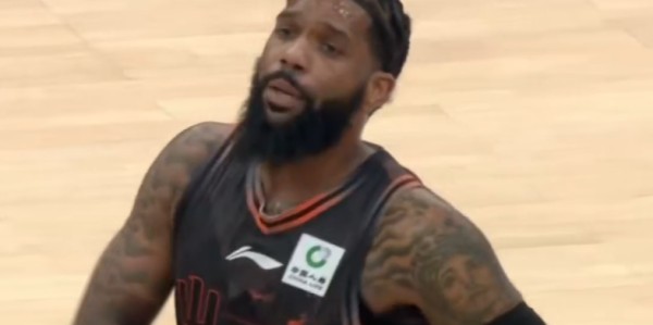 开云登录网址入口-山东男篮大胜宁波评分出炉：两人接近满分，高诗岩有些失落